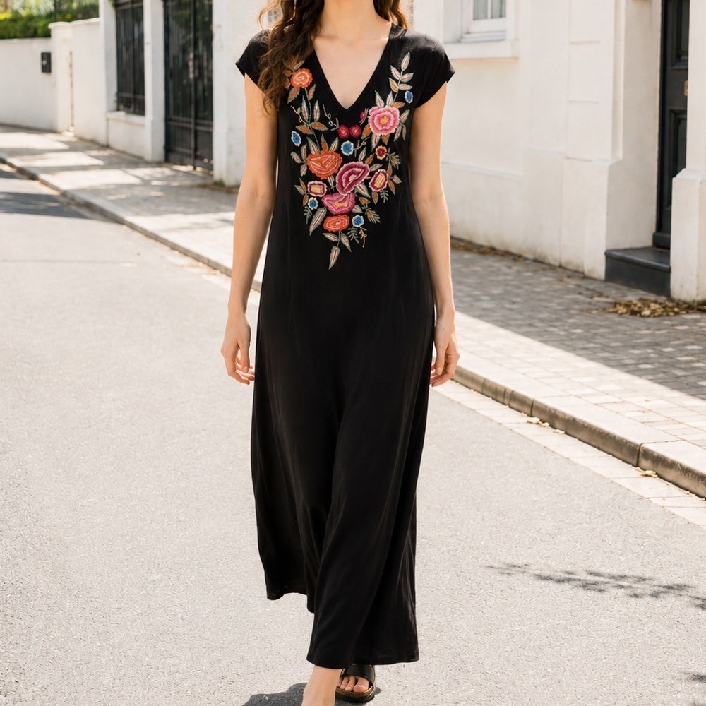 Caite Anthropologie Black Embroidered Floral V-Neck Maxi Dress Short Sleeve M W3